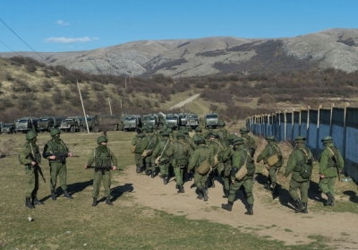 Окупанти поставили ультиматум українським військовим у Бахчисараї