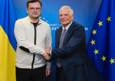 Кулеба зустрівся з головним дипломатом ЄС у Брюсселі