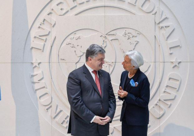 МВФ погодив нову кредитну програму для України та виділив транш