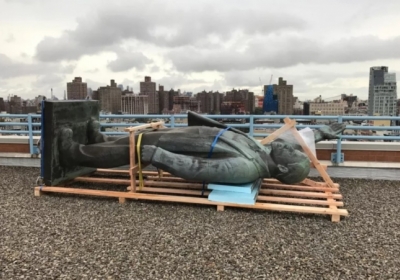 У Нью-Йорку демонтували двометрову статую Леніна
