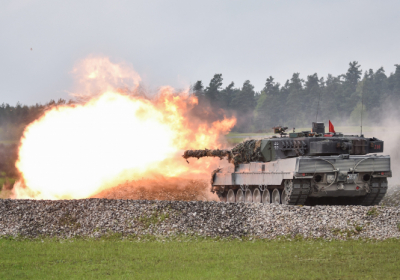 Данія оголосила про передачу 45 танків для України