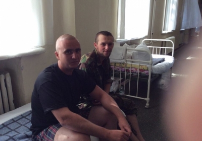 В днепропетровский госпиталь привезли 85 раненых из Иловайска, - фото