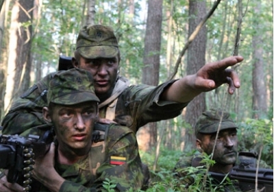 Литва восстановила обязательный призыв в армию