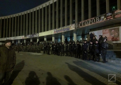 Міліція розігнала противників концерту Ані Лорак в Києві