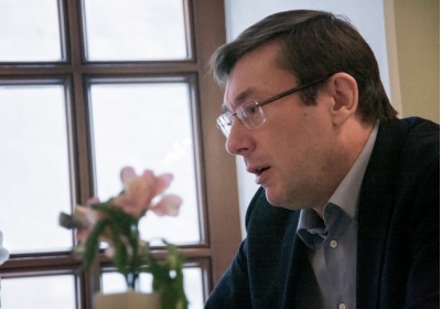Луценко спростував повідомлення про відставку Яценюка протягом трьох місяців