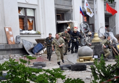У будівлі Луганської ОДА стався вибух, - відео (оновлено)