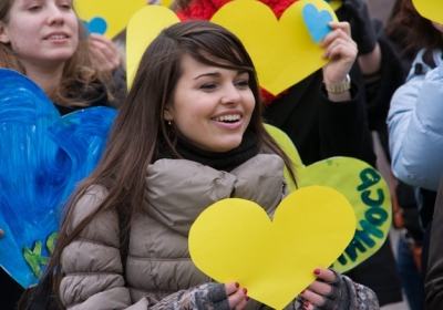 Львів'янки на День закоханих підтримали учасників Самооборони