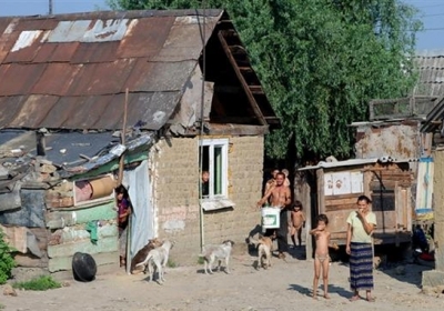 У селі під Ізмаїлом місцеві жителі влаштували погром циганських будинків після вбивства дитини