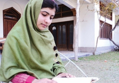 Поранена талібами 15-річна пакистанка пішла в школу у Британії
