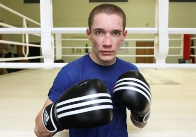 Украинский боксер победил россиянина, получив свой первый титул