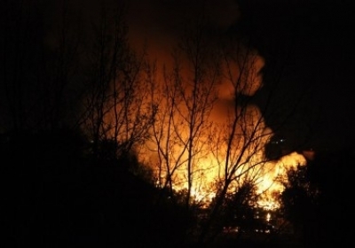 У Станиці Луганській через загоряння трави згоріло 4 будинки