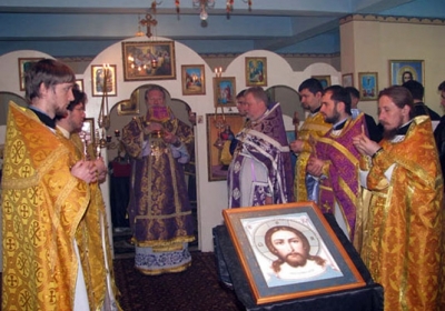 Священику, який збирав гумдопомогу для Новоросії заборонили в'їзд в Україну