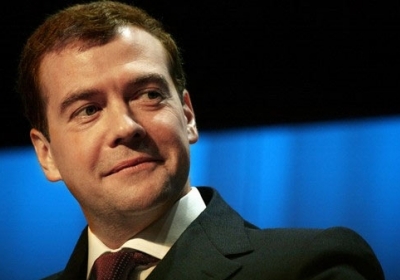 Медведев сказал, что катался на лыжах во время масштабных митингов против него