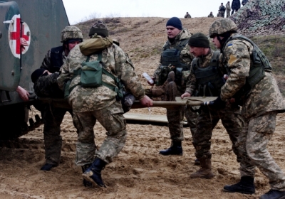Добровольцы-медики прекращают работу с Вооруженными силами Украины
