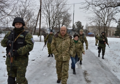 Під обстріл терористів на Луганщині потрапив губернатор Геннадій Москаль разом з нардепом