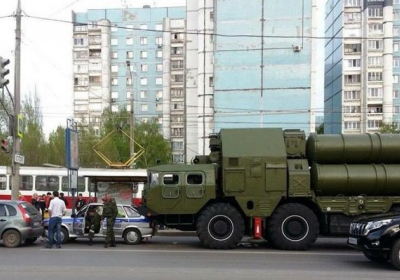 У Москві зенітно-ракетний комплекс протаранив поліцейський автомобіль