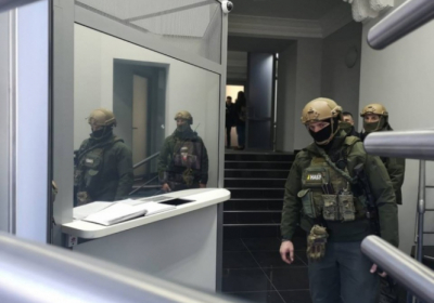 Розкрадання в оборонці: силовики прийшли з обшуками в Кабмін, Прикордонслужбу та ДФС