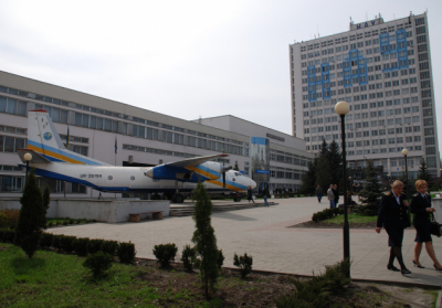 У Києві в Національному авіаційному університеті знайшли сумку з гранатами


