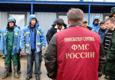 Російські бізнесмени, які використовували рабську працю нелегальних мігрантів, утекли в Україну