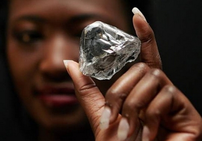 США хочуть пом'якшити заборону на російські алмази – Reuters