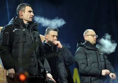 Віталій Кличко, Олег Тягнибок, Арсеній Яценюк. Фото: AFP