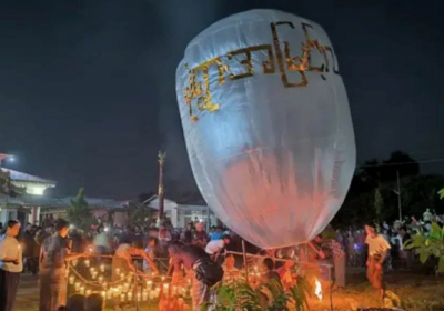 У М'янмі військова хунта скинула дві бомби на мирний протест