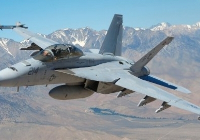 В Іспанії під час показового польоту розбився винищувач F-18 