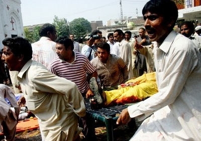Потужний землетрус у Пакистані забрав уже 350 життів