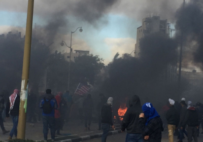 Проти протестуючих в Палестині застосували приголомшуючі гранати і сльозогінний газ

