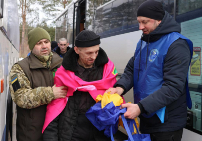 Ще 302 українці звільнені з російського полону