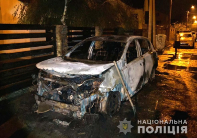 В Ровно сожгли авто, которое арендует секретарь горсовета