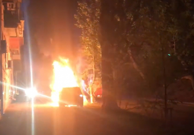 Главному редактору канала ТВи Егорову сожгли авто - ВИДЕО