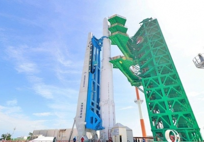 Южная Корея запустила первую собственную ракету-носитель 