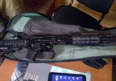 На Донеччині поліція затримала жителя Київської області з арсеналом зброї
