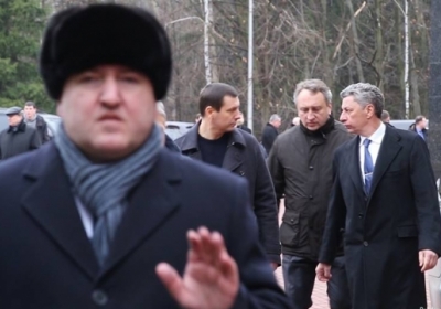 На похороны Чечетова пришли все бывшие члены Партии регионов,- фото