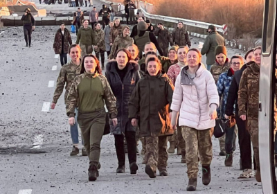 Обмін полоненими: В Україну повернулося 108 жінок