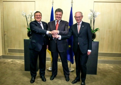 Жозе-Мануель Баррозу, Петро Порошенко, Герман ван Ромпей Фото: facebook.com/petroporoshenko