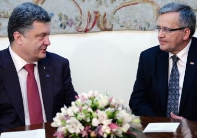 Коморовский отметил, что Россия до сих пор не признала Порошенко президентом