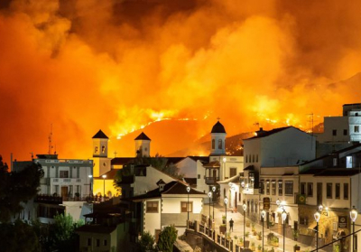 Лесные пожары на Канарах: эвакуированы 8000 человек