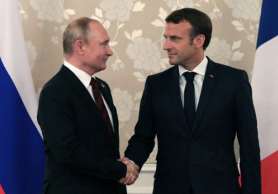 Макрона заявил Путину о желании более доверительных отношений между ЕС и РФ