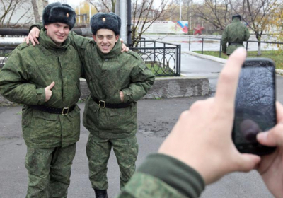 В России запретили военнослужащим выставлять фото в соцсетях