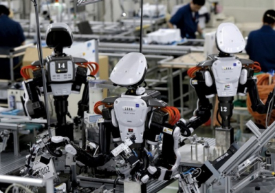 Уряд Японії хоче розширити застосування роботів на тлі пандемії - ЗМІ