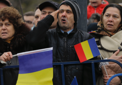 У Румунії сотні людей вимагали від уряду відкликати зміни до судової системи
