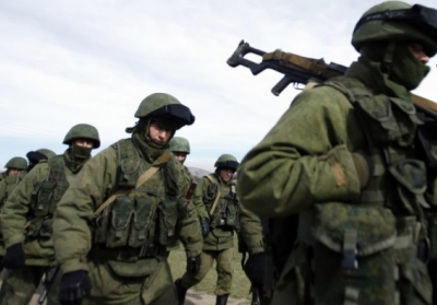 Російські артилеристи і морські піхотинці провели навчальні стрільби в Криму
