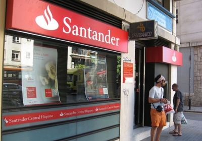 Прибуток іспанського банку Santander скоротився на 94%