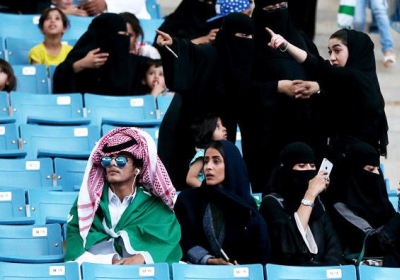 В Саудовской Аравии женщинам разрешили посещать спортивные мероприятия на трех стадионах страны
