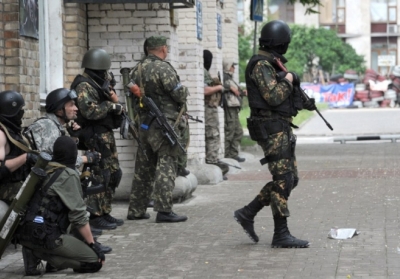 Сьогодні терористи двічі обстріляли аеропорт в Луганську