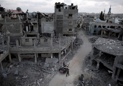 Палестинці втікають з північної частини Сектора Газа, 18 серпня 2014 року. Фото: THOMAS COEX via Getty Images
