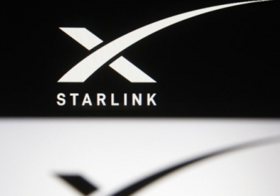 SpaceX планує запустити Starlink у літаках в 2023 році