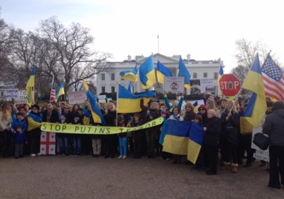 Українці у Вашингтоні вимагали в Обами надати Україні військову допомогу та зупинити Путіна, - фото
